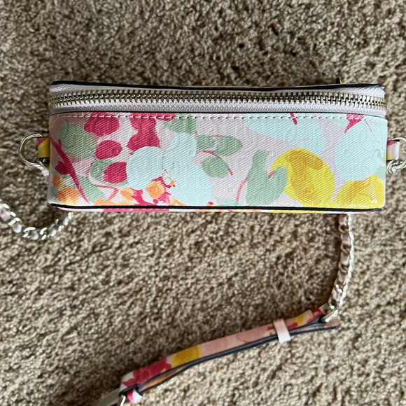 Guess crossbody bag - Picture 13 of 14